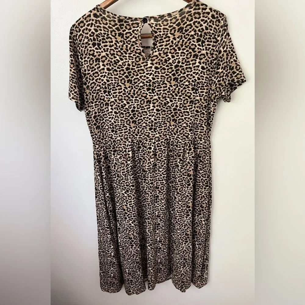 Wednesday’s Girl Maternity Dress cheetah Leopard Print NWT Size 14 NEW